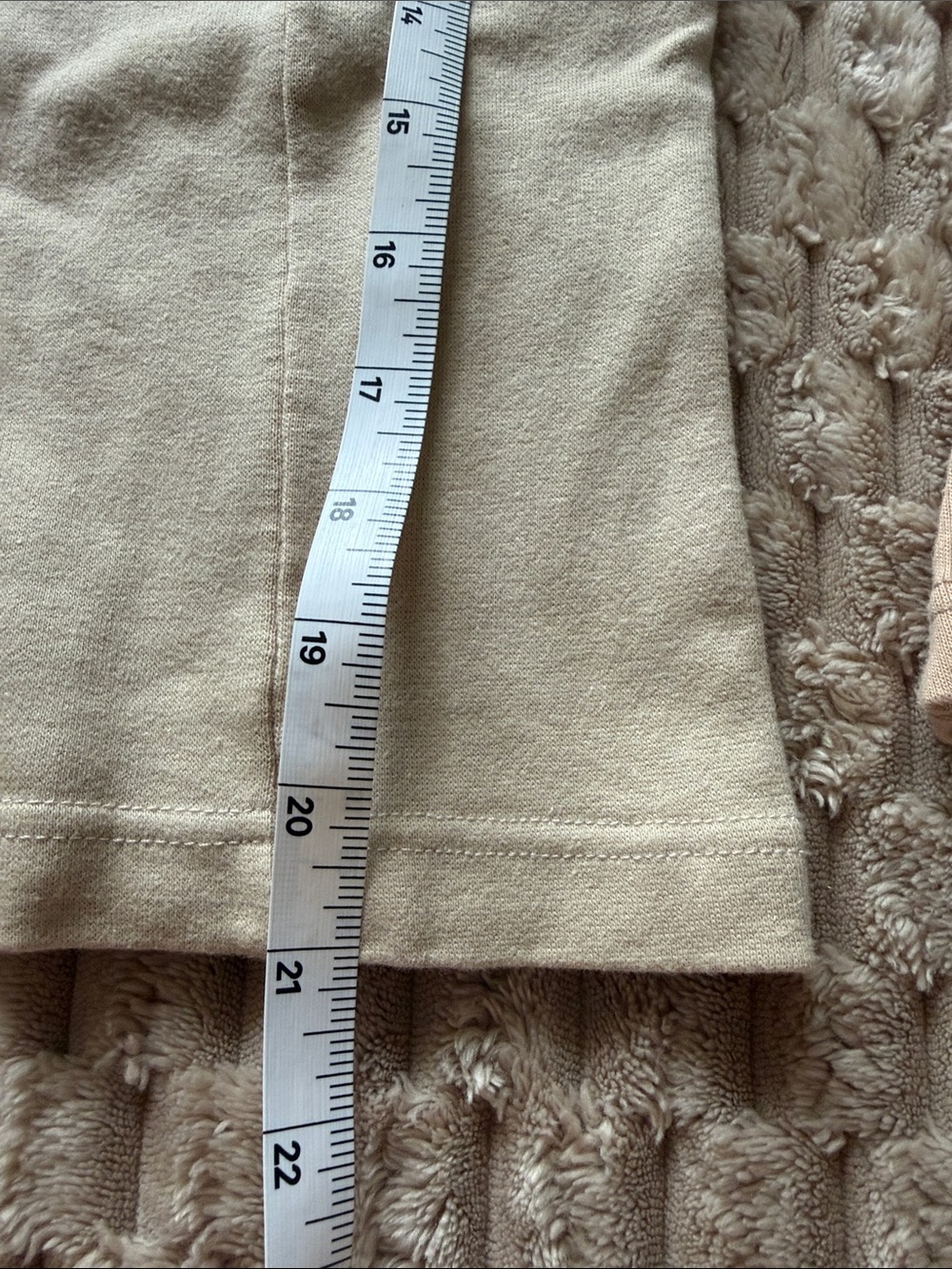 2 Everyday Ribbed V-Neck Tank — Cream & Tan - Picture 3 of 9
